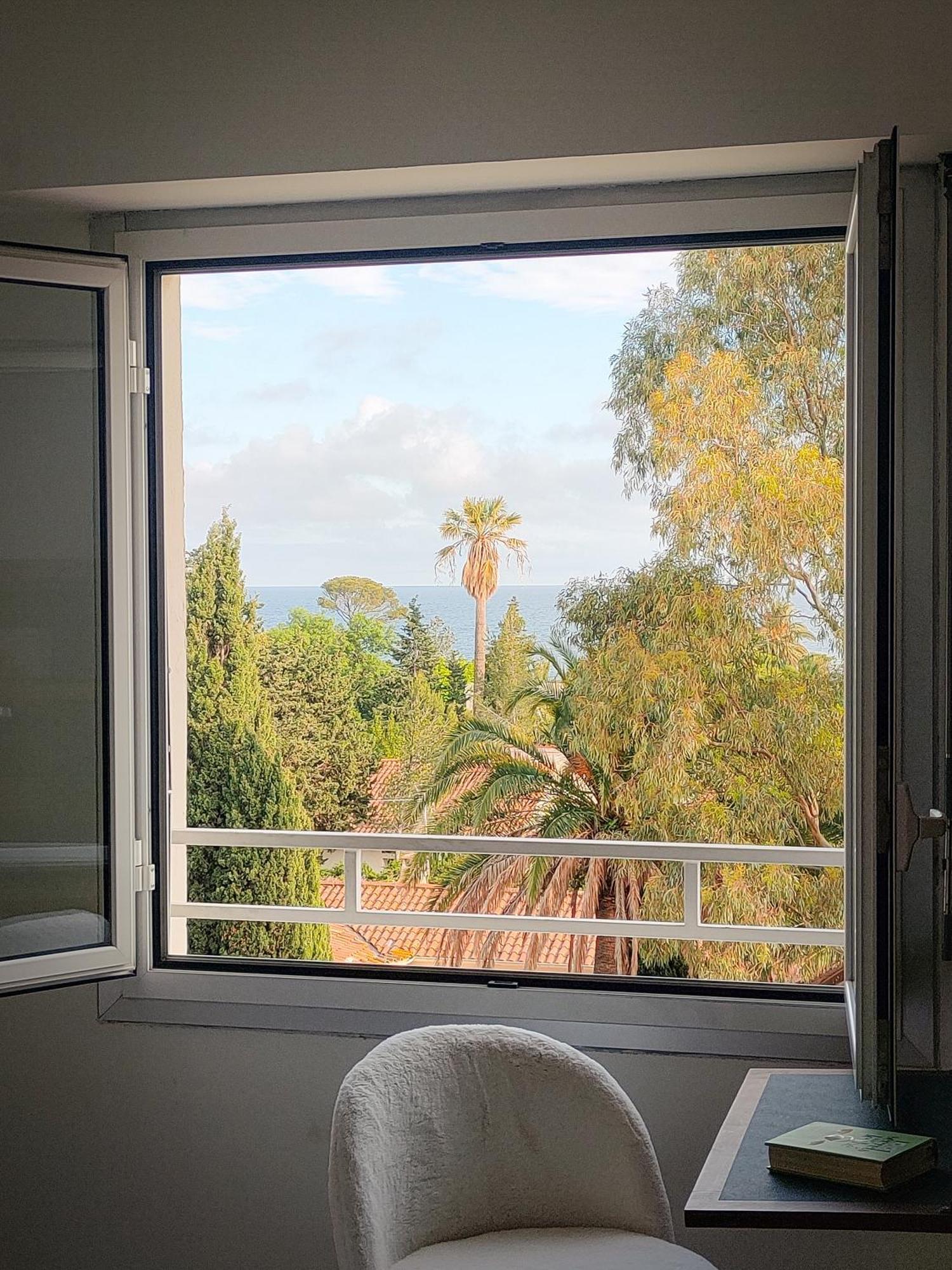 Apartmán Plage A 200 Metres. Vue Mer Et Esterel ! Renove Saint-Raphaël Exteriér fotografie